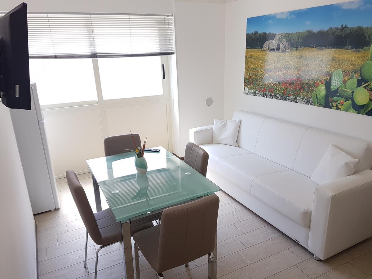 Case Vacanza Via Mozart Porto Cesareo Exteriér fotografie
