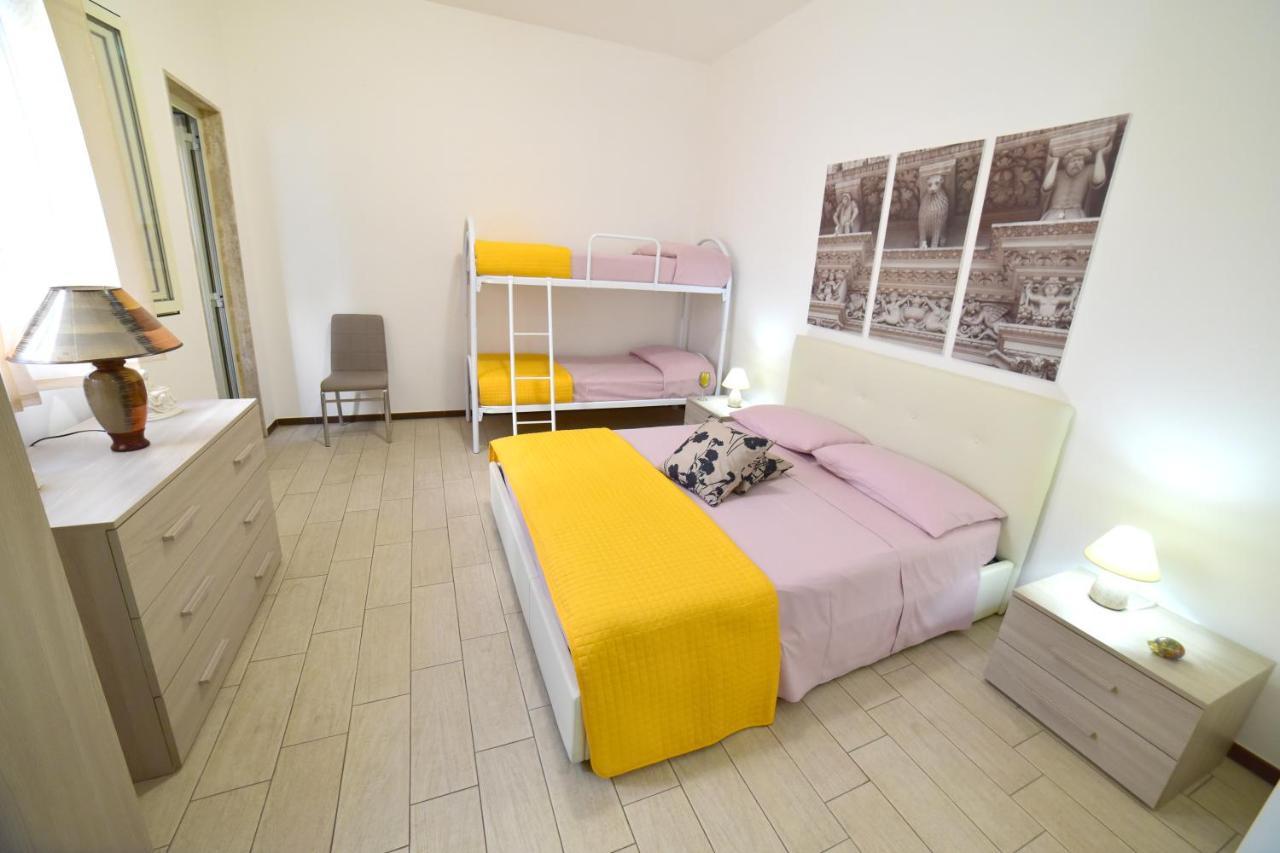Case Vacanza Via Mozart Porto Cesareo Exteriér fotografie