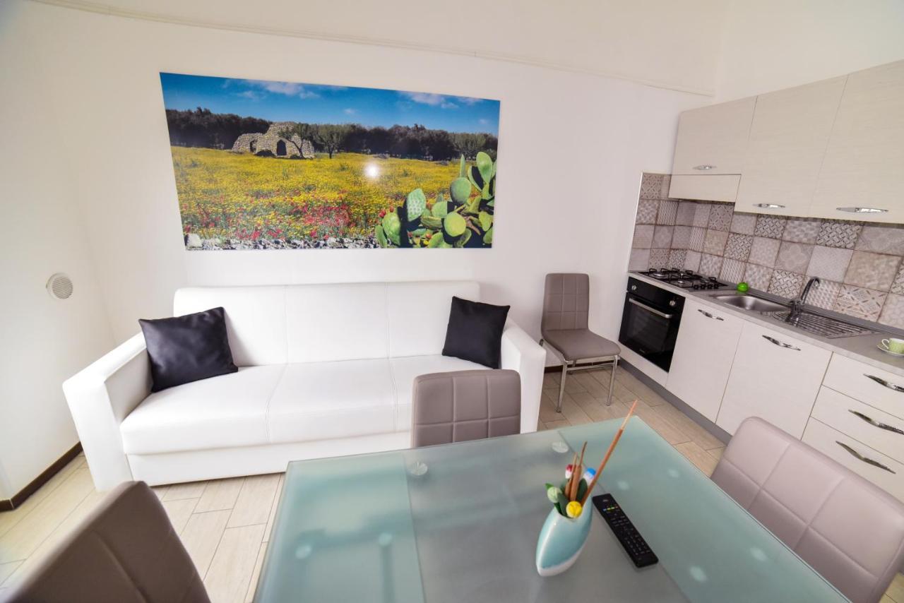 Case Vacanza Via Mozart Porto Cesareo Exteriér fotografie